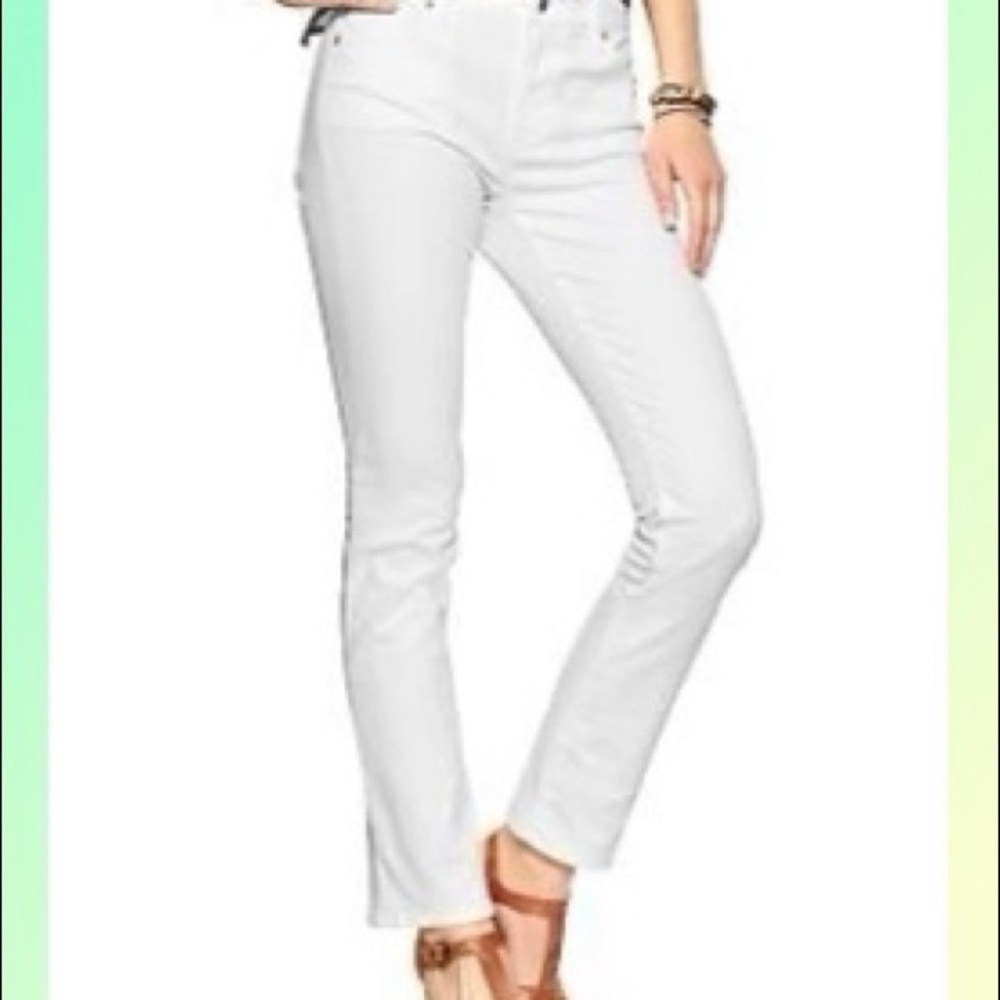 Gap midrise Real Straight jeans in white